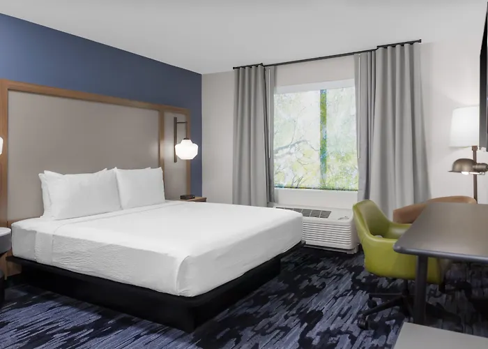 Fairfield By Marriott & Buckeye Verrado 2*